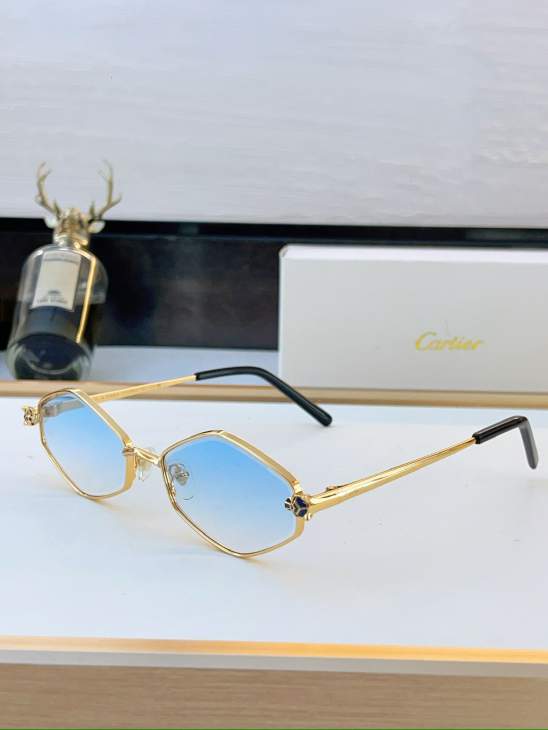 Picture of Cartier Sunglasses _SKUfw80914783fw